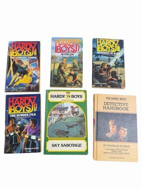 Vintage Hardy Boys Book Lot (6) Casefiles + Detective Handbook Franklin Dixon